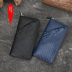 Made Vegetable Tanned Leather Card Holder green angled view