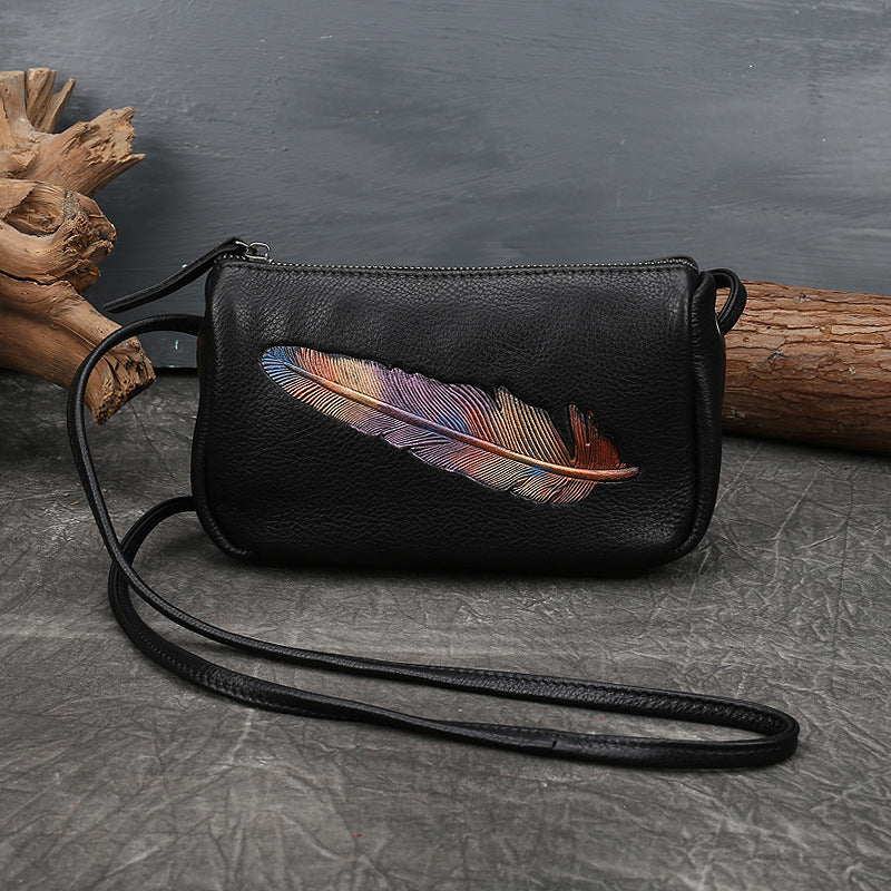 Square Vegetable Tanned Leather Crossbody Bag green strap view