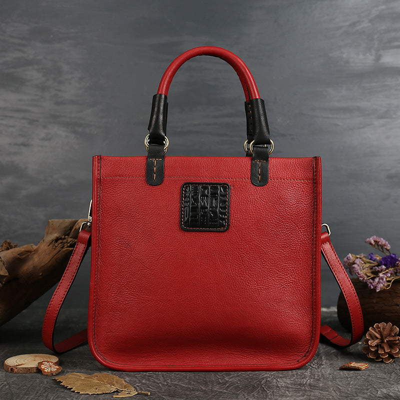 Zippered Vegetable Tanned Leather Crossbody Bag brown interior view